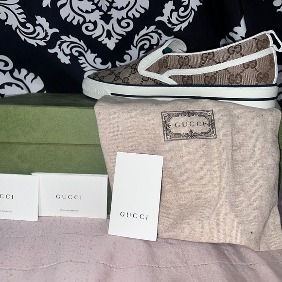 Gucci 1977 Slide on - Picture 1 of 3